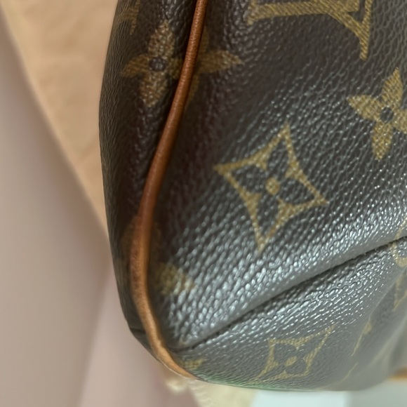 Louis Vuitton Salsa Musette Monogram GM Canvas - Picture 10 of 10